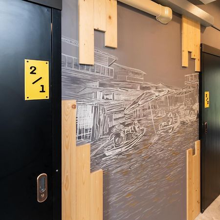 Lobsuek Hostel Bangkok Ngoại thất bức ảnh