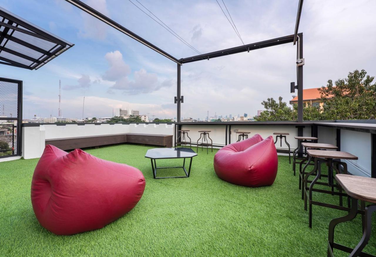 Lobsuek Hostel หลบศึก โฮสเทล Bangkok Ngoại thất bức ảnh